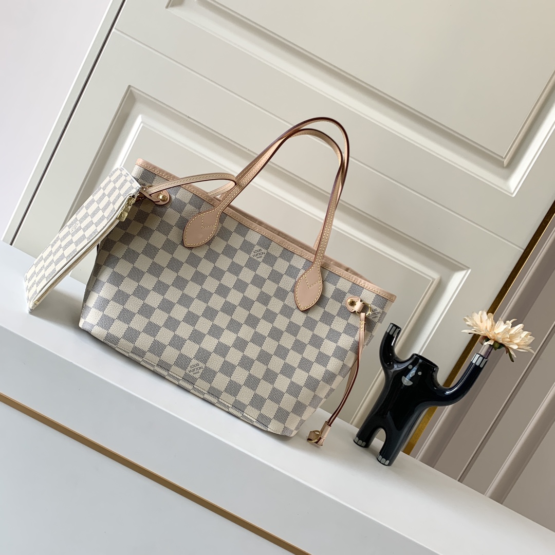 Louis Vuitton Shopping Bags